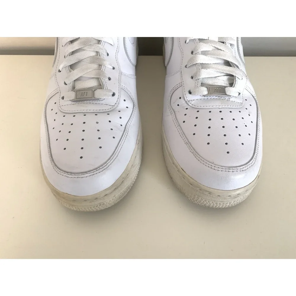 Nike Air Force 1 07 Low Triple White Men's Size 10.5 UK 9.5 / EU 44.5